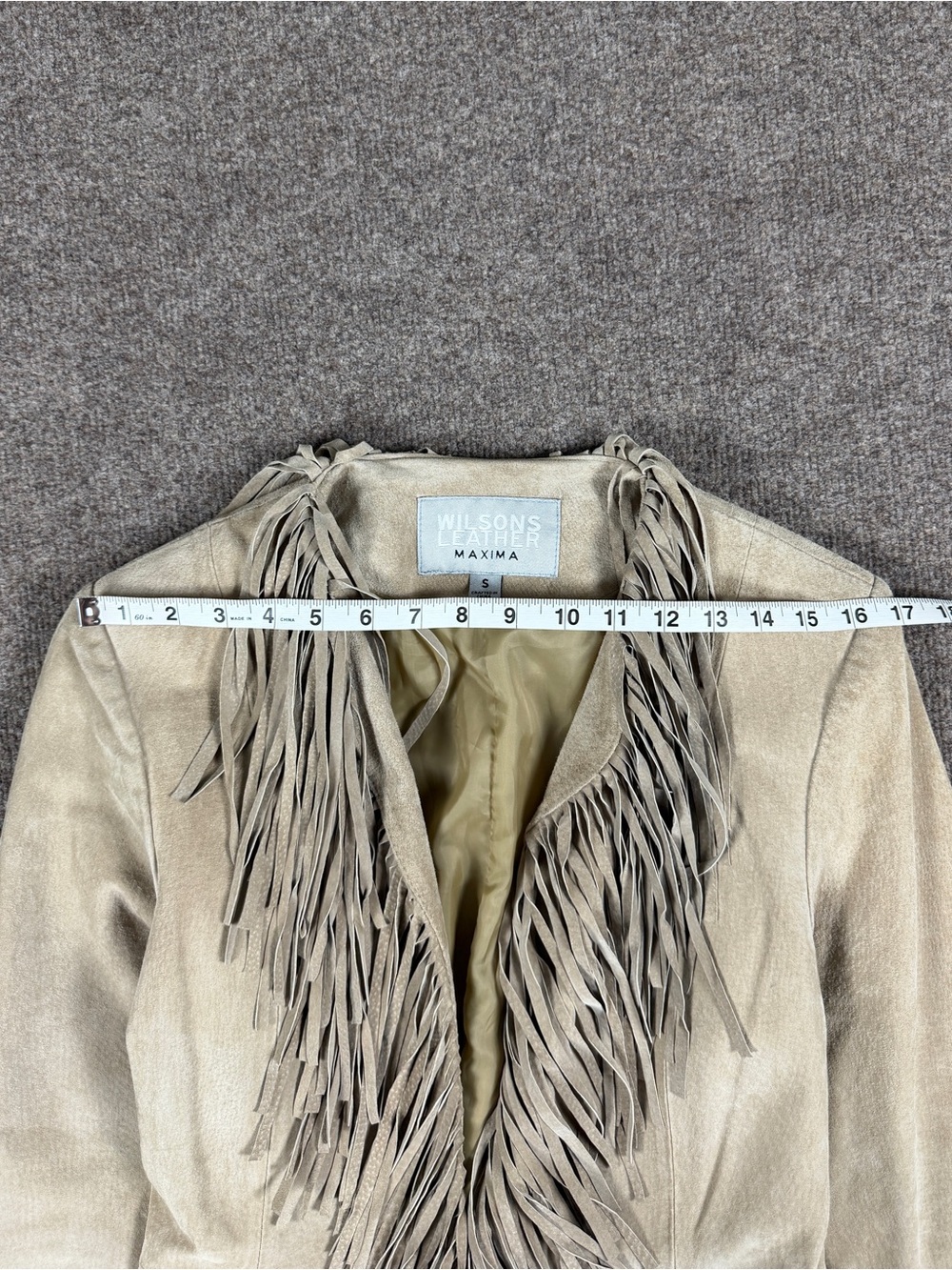 Vintage Wilsons Tan Suede Leather Mid Length Fringe Trim Jacket Women’s Small - Picture 9 of 12